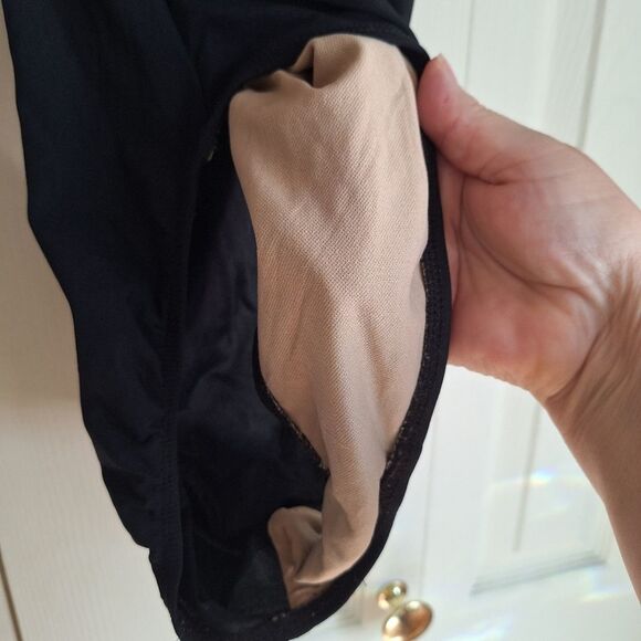 Vintage Anne Klein Black One-Piece Swimsuit - Picture 4 of 9